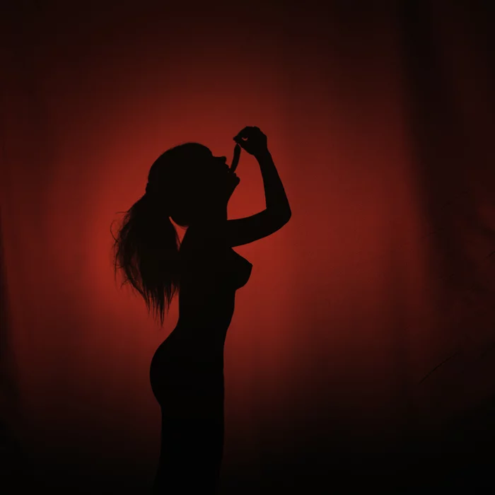 Perchik - NSFW, My, Umbra, Shadow, Silhouette, Pepper, Girls, The photo, Boobs