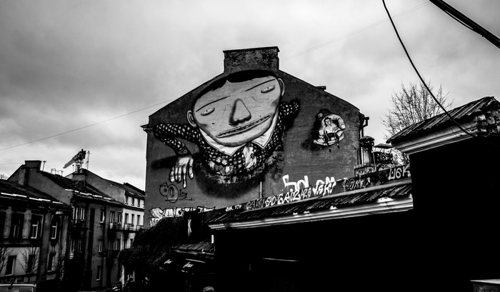 Столица Литвы, старый город. Окрестности ЖД вокзала