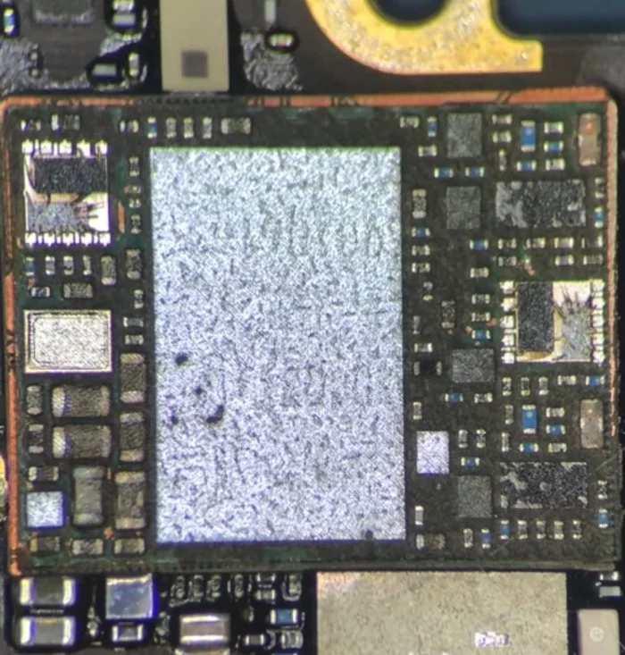 I stumbled xD. Iphone 7 - My, Apple, iPhone, iPhone 7, Repair, Ремонт телефона, Recovery, Soldering, Moscow, Longpost
