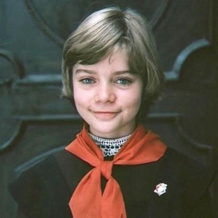 Про любовь, детство, Алису Селезнёву и телепортацию