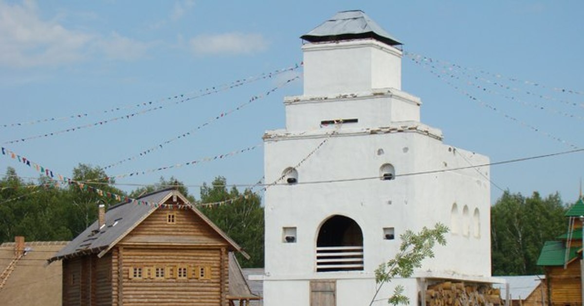 В больших печах. Музей печи в Калужской области. Самая большая в мире печь Этномир. Печь в Этномире. Этномир русская печь.