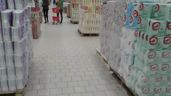 Still, wild people in Russia! - Toilet paper, Supermarket, Mat