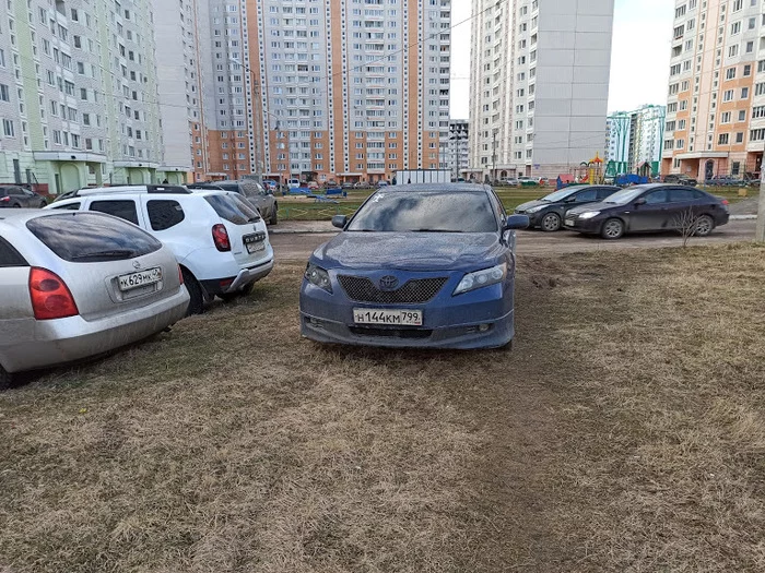 Reply to the post “A wonderful neighbor appeared in our house” - My, Violation of traffic rules, Neighbours, Неправильная парковка, civil position, Tver, Reply to post, Longpost