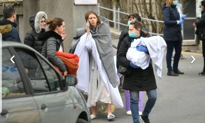 Когда хулиганы становятся героями Хорватия, Футбольные фанаты, Хулиганы, Длиннопост, Помощь Когда хулиганы становятся героями Хорватия, Футбольные фанаты, Хулиганы, Длиннопост, Помощь