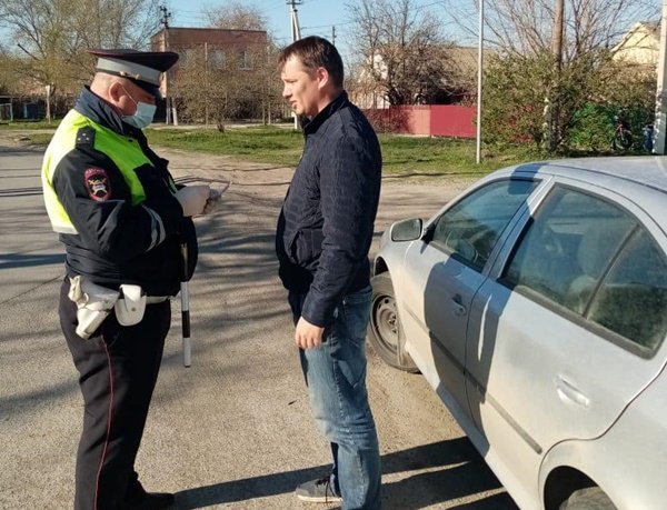 On the Don, traffic police officers began fining motorists who violated the self-isolation regime - Rostov-on-Don, Self-isolation, Law