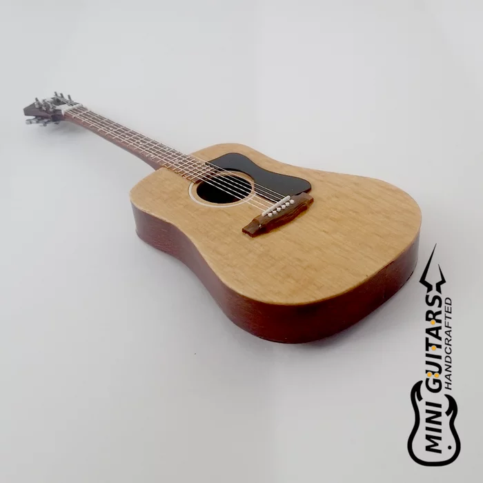 Mini guitar GUILD d35 - My, Miniguitar, Needlework without process, Souvenirs, With your own hands, Guitar, Miniature, Mini guitar, Longpost