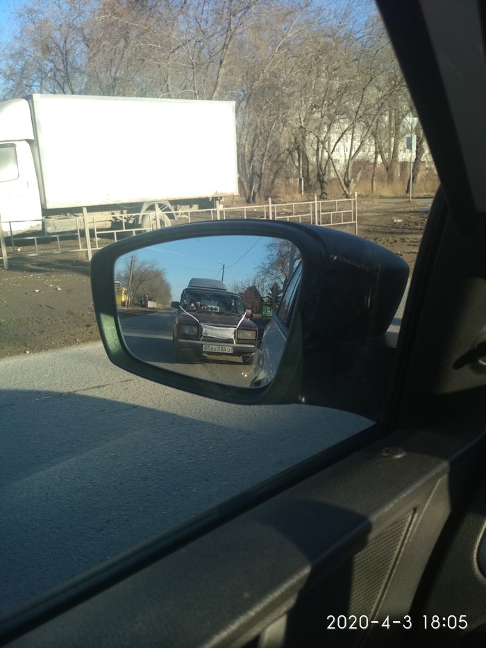 ��� ����