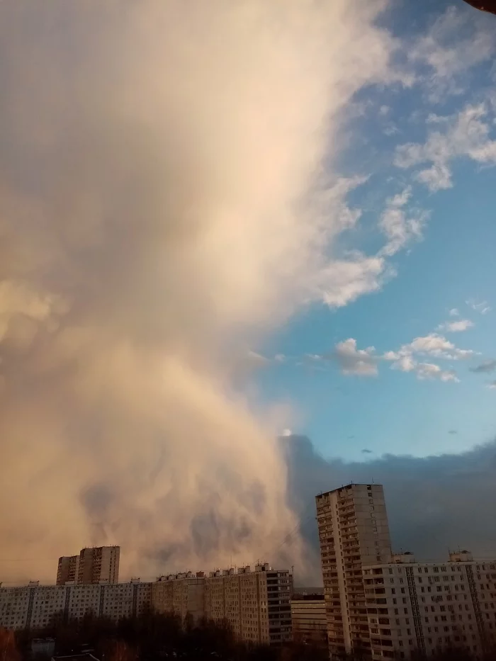 Five minutes ago. Strogino, Moscow - My, beauty, Clouds, Longpost, Moscow