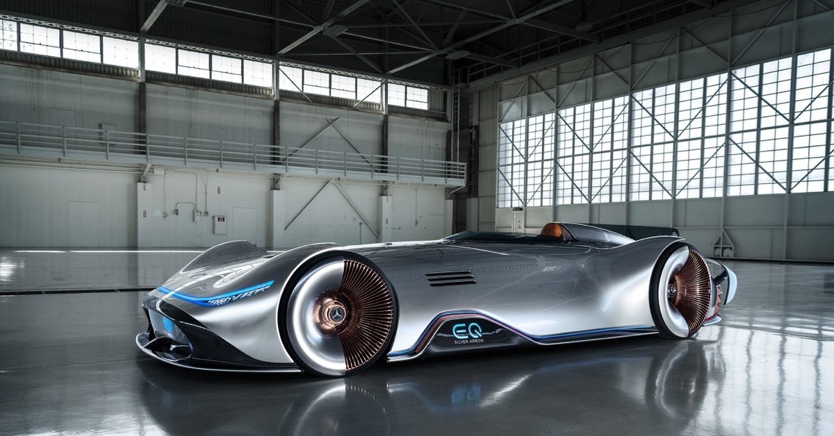 Концепт. Мерседес-Бенц Сильвер Арроу. Mercedes-Benz Vision EQ Silver arrow. Мерседес Бенц Сильвер Арроу концепт. Mercedes-Benz Vision EQ Silver arrow Concept 2018.