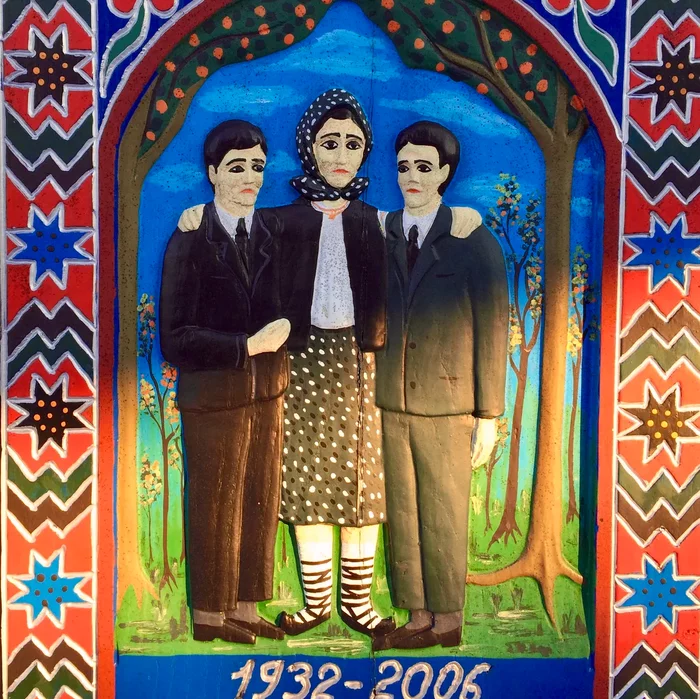 Самое яркое кладбище в мире Путешествия, Румыния, Кладбище, Праздники, Длиннопост, Яндекс Дзен