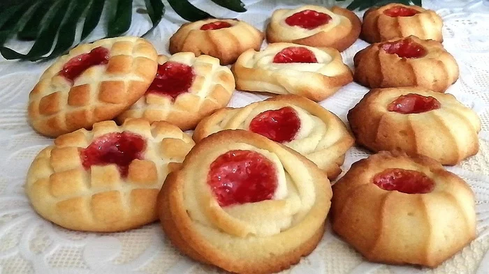 Печенье Курабье по ГОСТУ. Курабье Бакинское. Песочное печенье (просто, быстро и вкусно) Рецепт, Видео рецепт, Выпечка, Еда, Печенье, Кулинария, Видео, Длиннопост