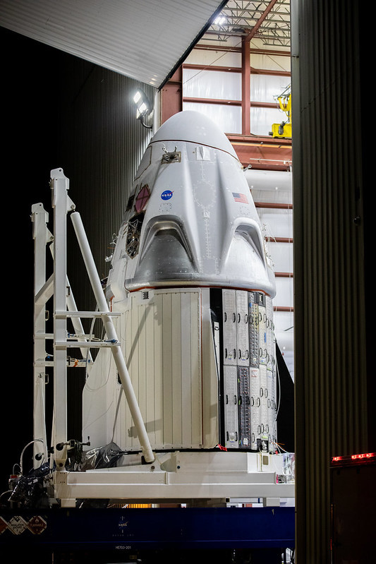 The Crew Dragon spacecraft arrives at the launch complex - Spacex, Dragon 2, Space, NASA, Video, Longpost