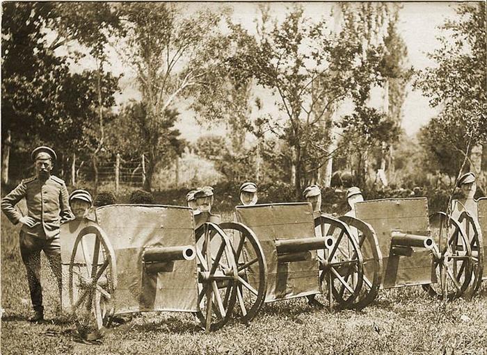 военные хитрости в истории. 1590227984128540423. военные хитрости в истории фото. военные хитрости в истории-1590227984128540423. картинка военные хитрости в истории. картинка 1590227984128540423. «В войне все средства хороши… лишь бы вели к победе», — Так рассуждали когда-то и рассуждают до сих пор многие главнокомандующие. Хотя эта статья не будет поднимать вопрос оправданности или ошибочности подобной концепции, а лишь продемонстрирует частные случаи ее проявления в древности, в средние века и даже недалеком прошлом. военные хитрости в истории. 1590227984128540423. военные хитрости в истории фото. военные хитрости в истории-1590227984128540423. картинка военные хитрости в истории. картинка 1590227984128540423. «В войне все средства хороши… лишь бы вели к победе», — Так рассуждали когда-то и рассуждают до сих пор многие главнокомандующие. Хотя эта статья не будет поднимать вопрос оправданности или ошибочности подобной концепции, а лишь продемонстрирует частные случаи ее проявления в древности, в средние века и даже недалеком прошлом.