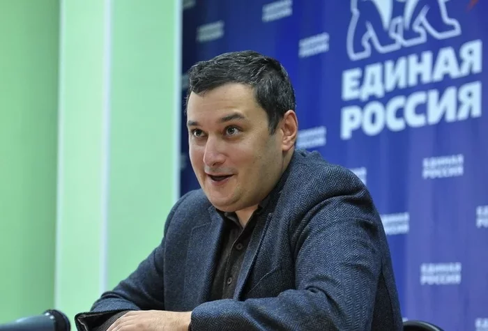 A bill on fines for officials for insulting citizens was introduced to the State Duma - My, Alexander Khinshtein, United Russia, Politics, Insult, news