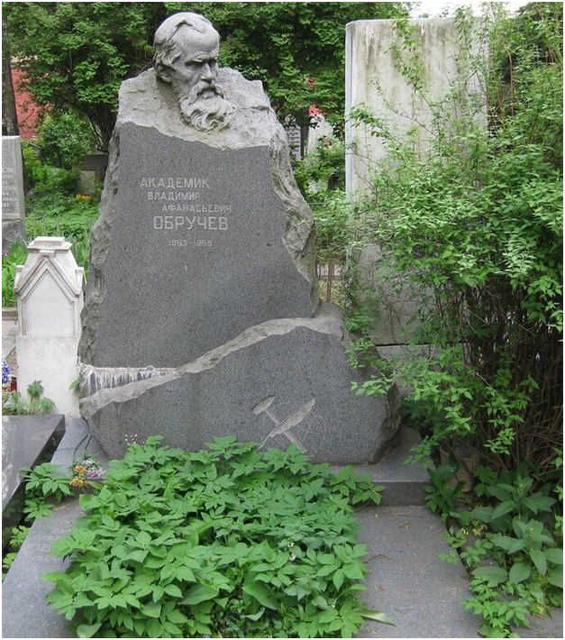 We continue our walk through the first section of the Novodevichy cemetery. (part four) - Novodevichy Cemetery, Story, Longpost, Celebrities