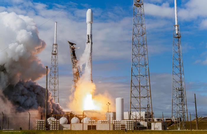     Falcon 9  60  Starlink SpaceX, Falcon 9, Starlink, , , , , 