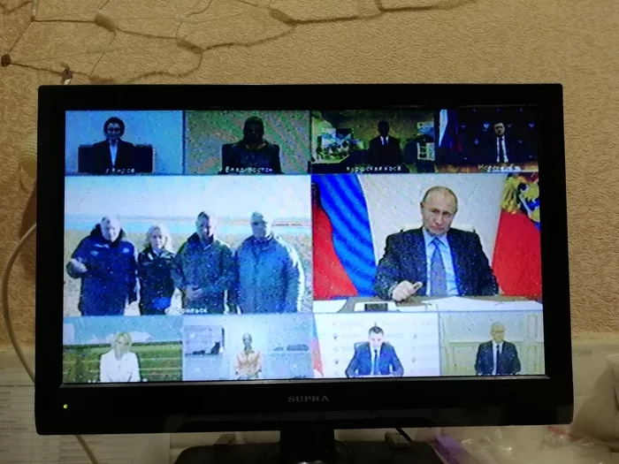 On the selector with Putin - My, Vladimir Putin, Oil, Meeting, State of emergency, Humor