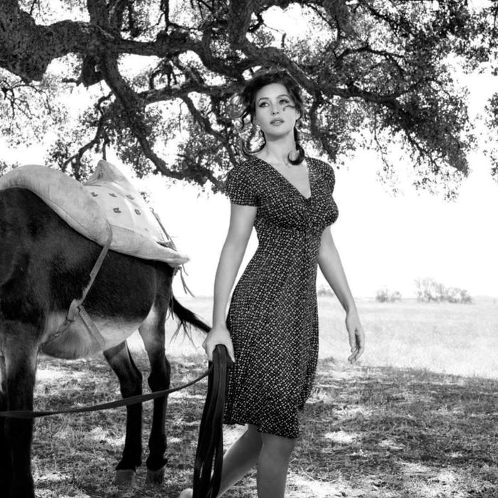 Selyanka - Monica Bellucci, Donkey, Black and white photo, The photo