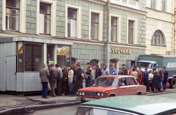 Leningrad 1990 through the eyes of an American - the USSR, Story, История России, Leningrad, History of the USSR, Boris Yeltsin, Mikhail Gorbachev, Saint Petersburg, Longpost