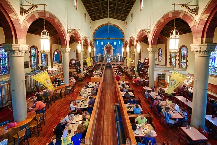 A church disguised as a bar opened in Argentina - Bar, Church, Argentina, Protest, news, Business idea