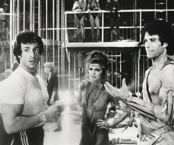 Фильм, из-за которого разругались Сильвестр Сталлоне и Джон Траволта Актеры, Фильмы, Конфликт, Сильвестр Сталлоне, Джон Траволта, Остаться в живых, Длиннопост