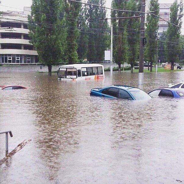 Against the backdrop of the Moscow flood... - My, Потоп, Lipetsk, Moscow, Idiocy