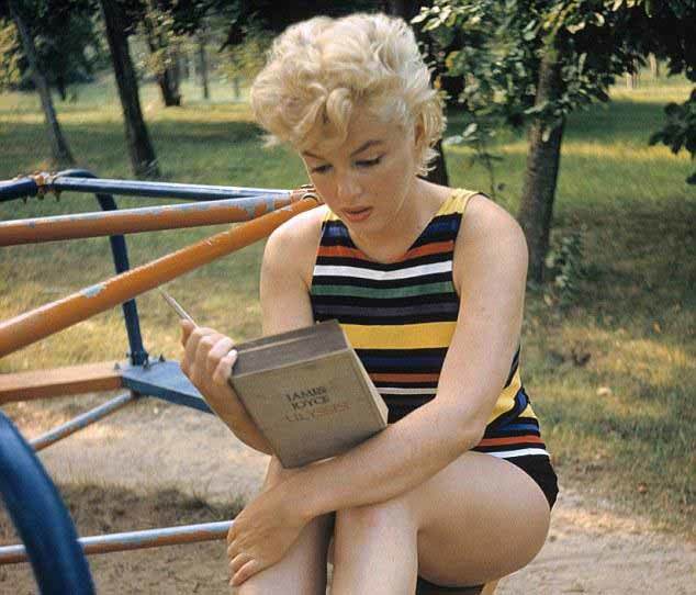 Gorgeous Marilyn. - Marilyn Monroe, Cinema, 1950, Celebrities, The photo, Black and white photo, Story, Longpost