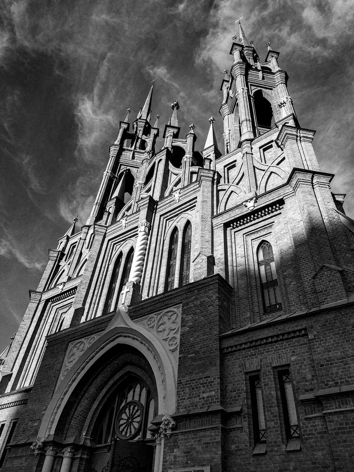 Gothic - Samara, Beginning photographer, Mobile photography, Church, Gothic, My