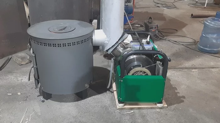 Generator with Stirling engine. Work with wood and liquid fuel - My, Generator, Engine, Power station, alternative energy, Ecology, Stirling engine