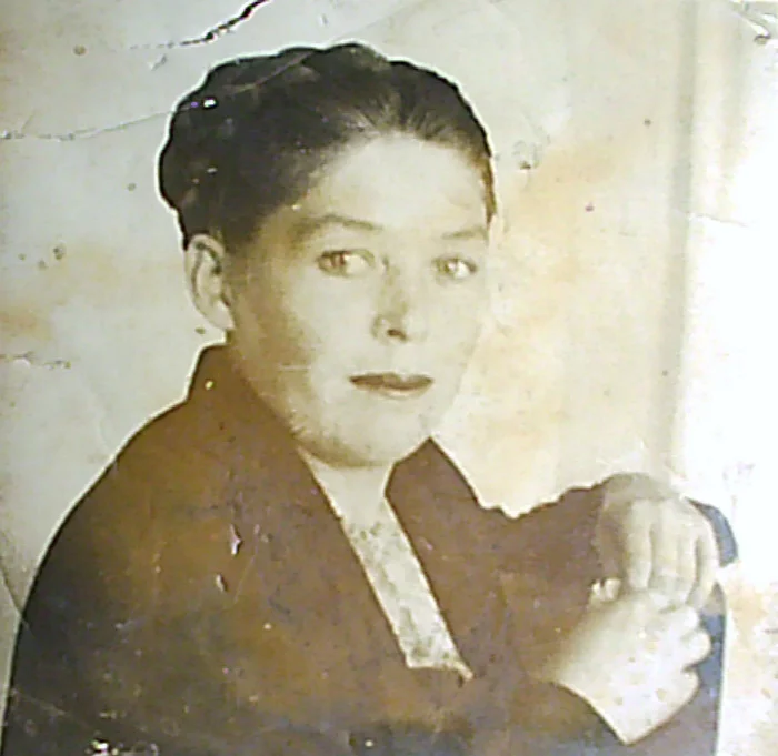 Granny - My, Photo restoration, Grandmother, Нейронные сети, Longpost