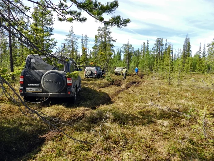 Let's get home! The swamping swamp... Part 2. Patriot Niva and Duster, PerekatiKolsky 4x4 Murmansk - My, Kola Peninsula, Auto, Adventures, Travels, 4x4, Jeep, Road, Murmansk, Video, Longpost