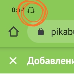 Отображается на телефоне, что наушники подключены