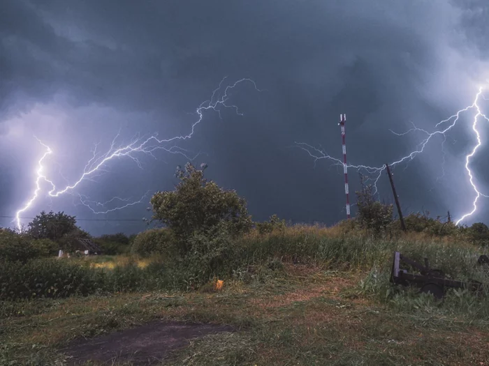 Lightning in the Voronezh region, Alferovka village - Lightning, Thunderstorm, Olympus, Voronezh, The photo, Photographer, Longpost
