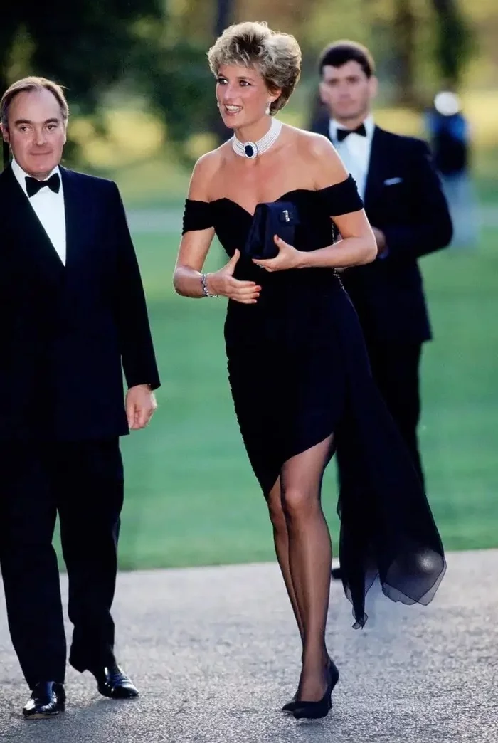 Revenge dress - Princess Diana, Revenge, England, The dress, Interesting, Treason