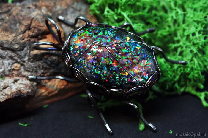 Space Beetle - My, Needlework without process, Glass, Wire wrap, Wire jewelry, Epoxy resin, Opal, Brooch, Pendant