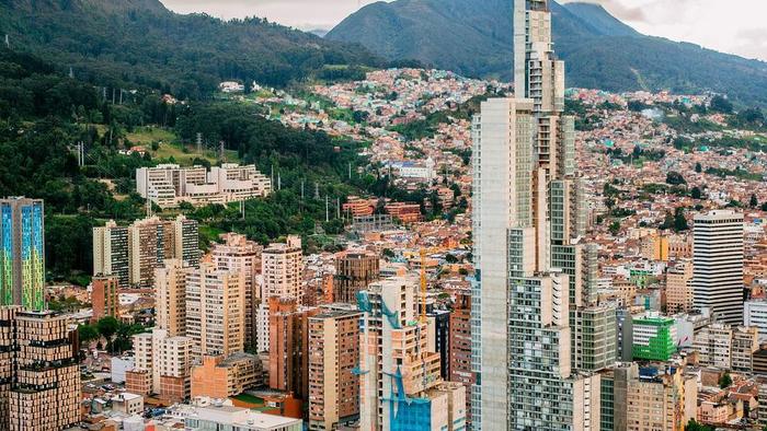 In Escobar's homeland, 5 thousand cocaine houses are being sold - Colombia, Распродажа, Lodging, Pablo Escobar, Drug lords, Bogota, Ren TV, Society