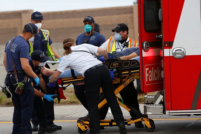 A car drove into a crowd of protesters in Colorado, leaving one dead and injured. - Black lives matter, news, Protest, Rally, Video