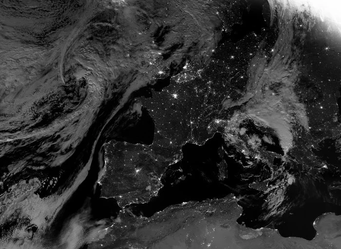 Western Europe at night - Western Europe, Night, Snapshot, , The photo, Pictures from space
