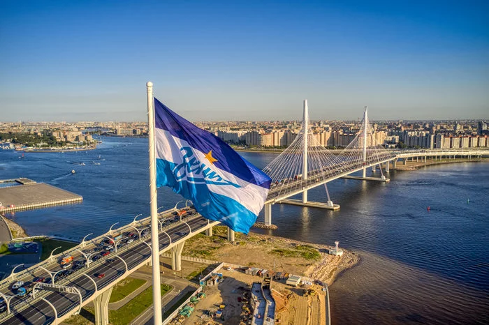 Just a very large flag on a very large flagpole. - My, Flag, Zenith, Saint Petersburg, Record