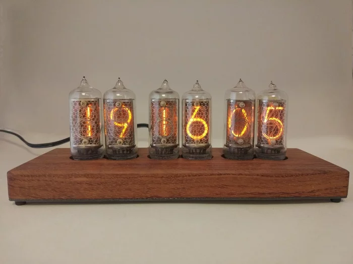 Clock with IN-8-2 lamps in a bubinga wood case - My, Homemade, With your own hands, Clock, Nixie, Лампа, Images, Hobby, Longpost, Needlework with process