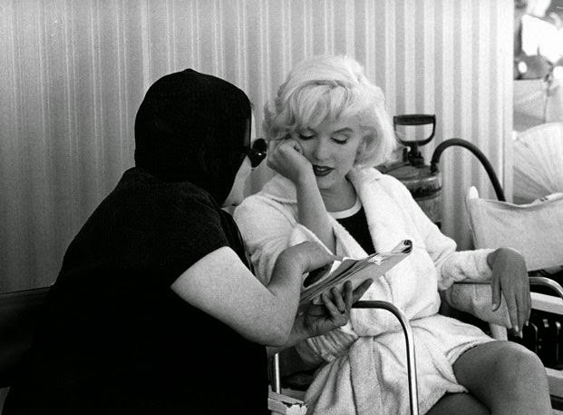 Gorgeous Marilyn - 146 On the set of Only girls in jazz - 1958 - Marilyn Monroe, Celebrities, Cinema, 1958, The photo, Black and white photo, 20th century