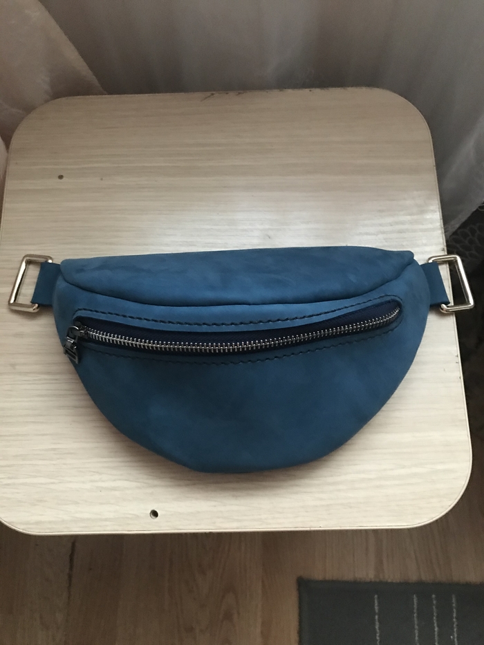 Поясная сумка