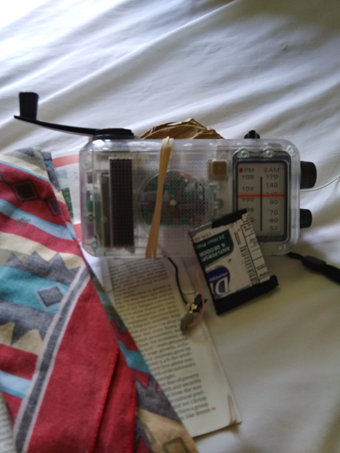 Лайфхак. Интернет без электричества.  Black Out в американской тюрьме Лайфхакер, Лайфхак, Американская тюрьма, Тюрьма, Блэкаут, Интернет, Длиннопост