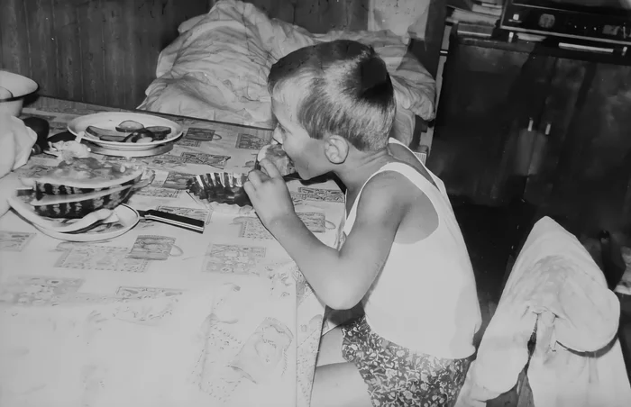 Once on the night of September 1, I was so worried that I couldn’t sleep and went to eat a watermelon, which I was caught doing - My, Children, School, September 1, Experiences, Insomnia, Watermelon, Retro, Black and white photo, Boy