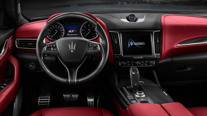 Сбалансированный — 2019 Maserati Levante GTS Авто, Автомобилисты, Maserati, Спорткар, Внедорожник, Suv, Автопром, Длиннопост