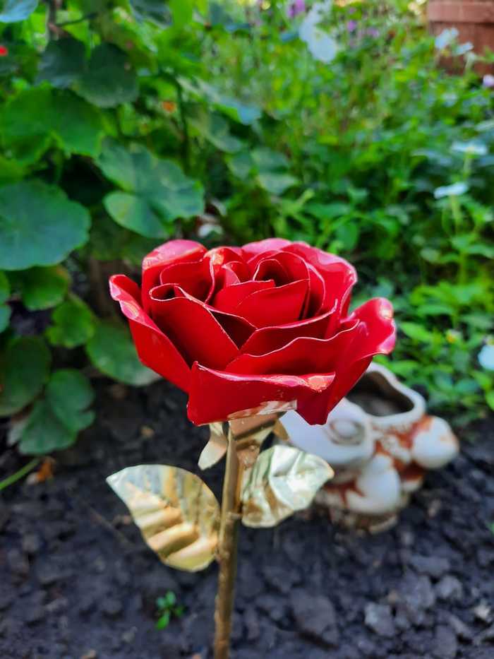 A metal rose is my first experience - My, Girls, Presents, With your own hands, Homemade, Flowers, the Rose, Need advice, First experience, Welding, Relationship, Needlework without process, Longpost