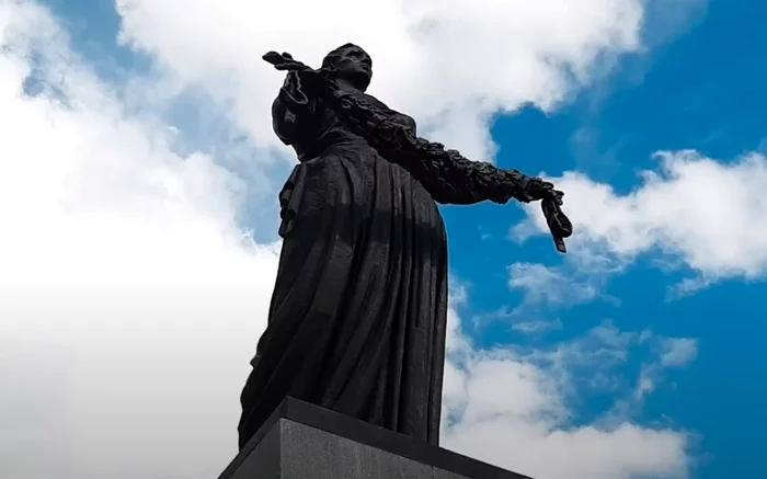 Piskaryovskoye Memorial Cemetery - My, Saint Petersburg, Leningrad blockade, The photo, Motherland, Memorial, Monument, Longpost