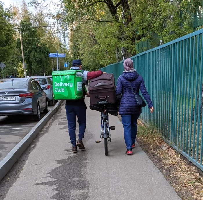 Когда заказал еды побольше - Моё, Доставка еды, Юмор