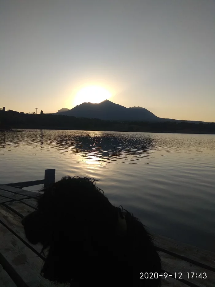 Beshtau at sunset - The mountains, Lake, Sunset