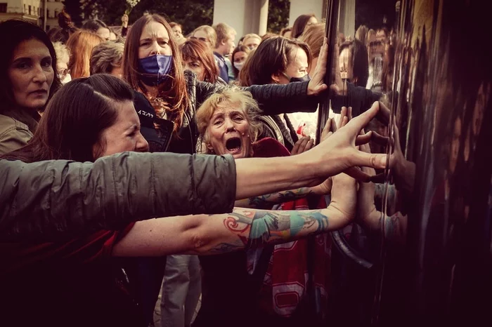 “Don’t wait home, I’m going in a paddy wagon”... - My, Republic of Belarus, Reflection, Protests in Belarus, Longpost, Politics